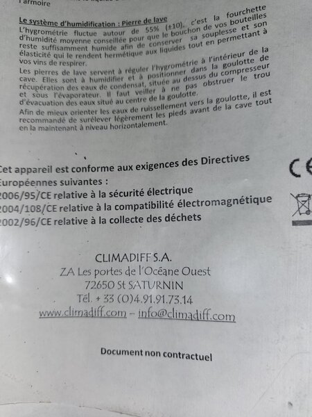 Frigider racitor de vinuri Climadiff